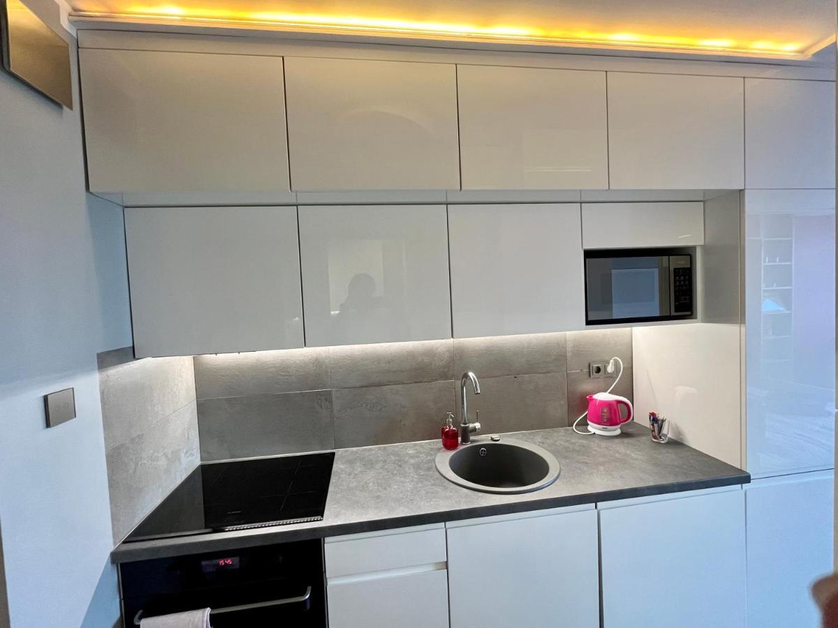 -- View City Center Pink -- Apartman Varsó Kültér fotó