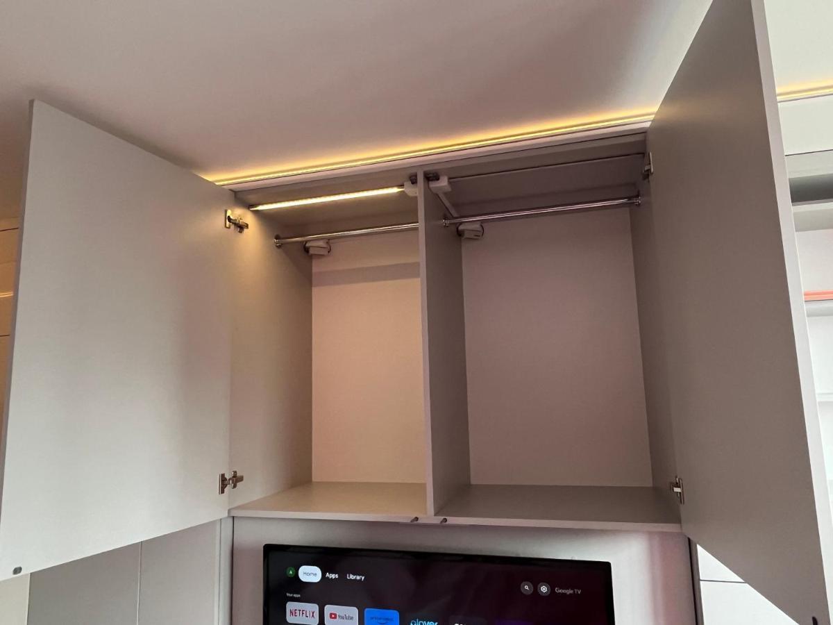 -- View City Center Pink -- Apartman Varsó Kültér fotó